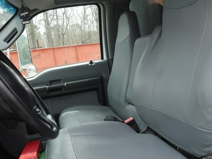 2015-ford-f750-xlt-image-25