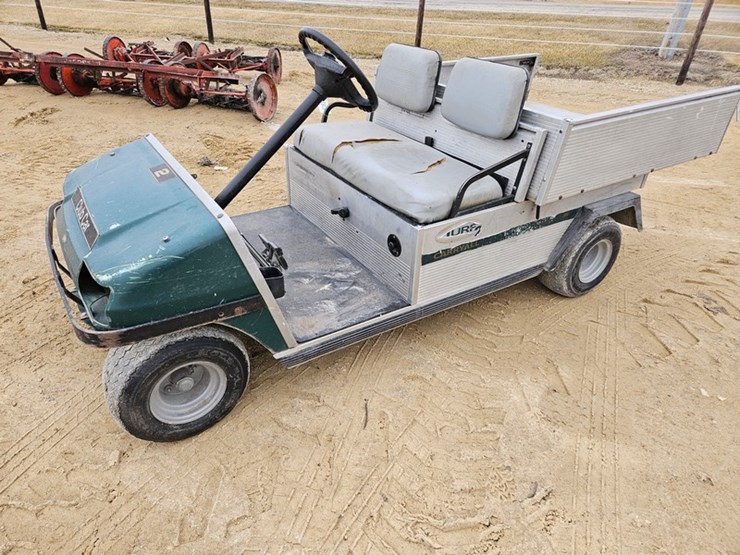 club-car-turf-2-image-1