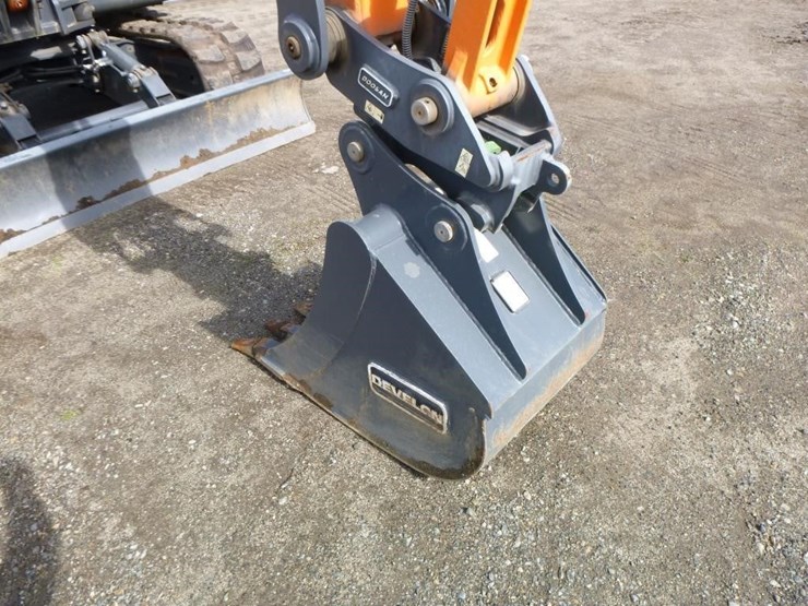 2023-develon-dx85r-3-hydraulic-excavator-image-27