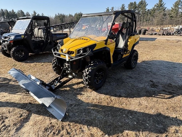 2015-cfmoto-commander-xt-utv-image-1