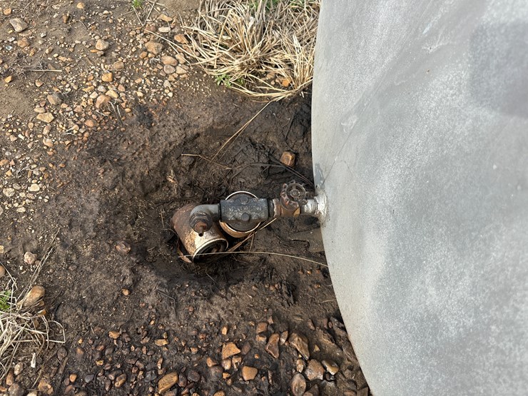 #38731-•-~1000gal-fuel-tank-image-12