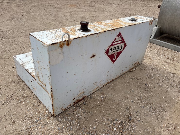 #1622-•-l-shaped-fuel-tank-for-pickup-image-2