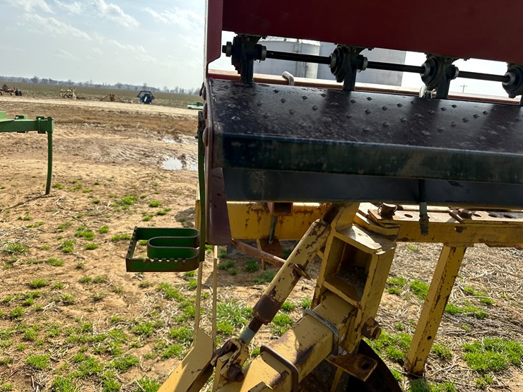 #38695-•-prime-1008-levee-plow-w/-w&a-894-levee-seeder-image-21
