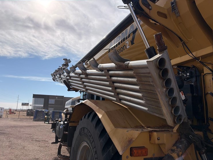 2016-agco-terragator-9300-image-15