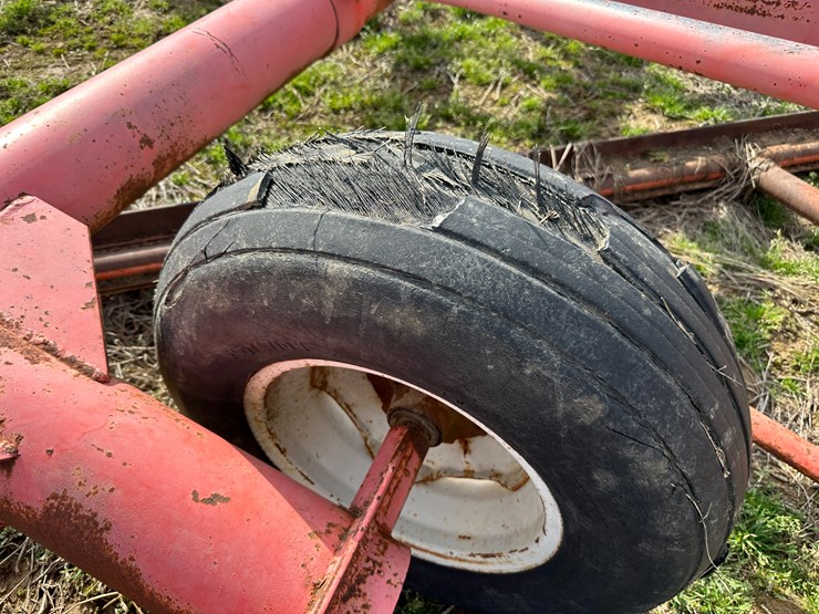 #38703-•-16'x50'-float-image-7