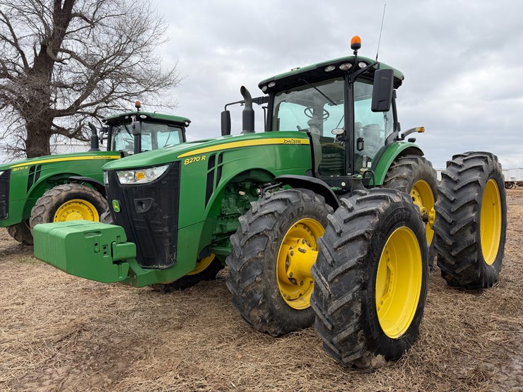 2017-john-deere-8270r-image-1