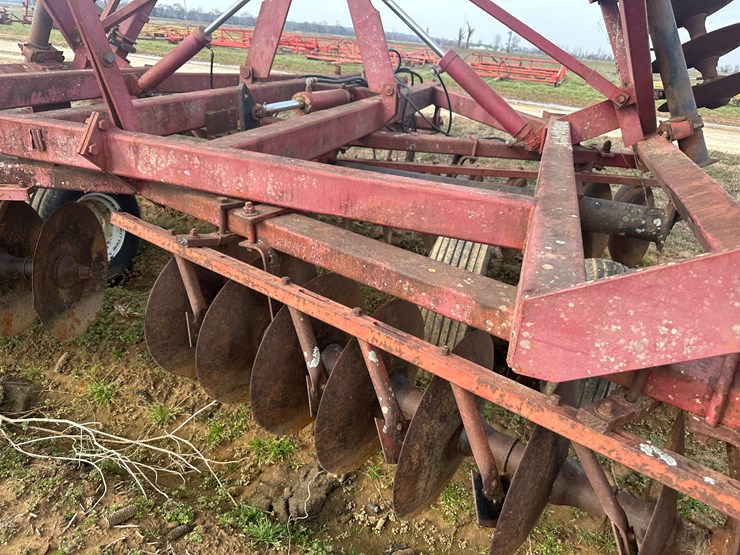 #38722-•-26'-disk-image-17