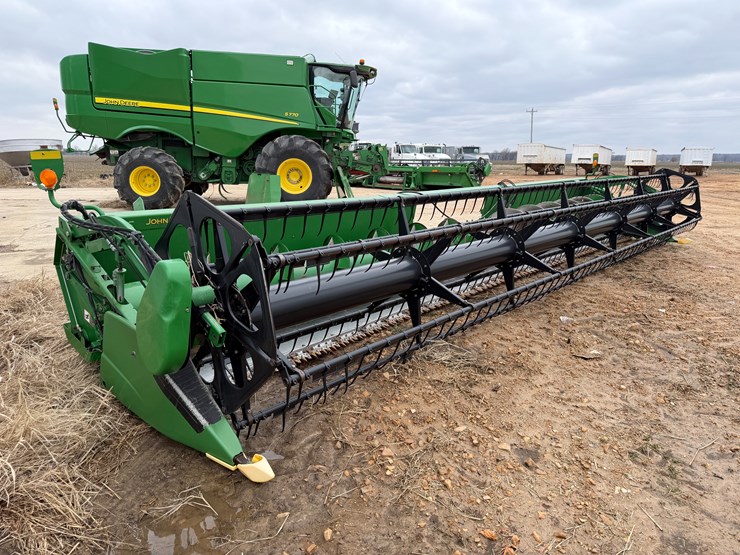 2012-john-deere-630f-image-4