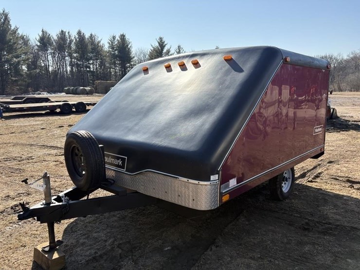 haulmark-2-place-enclosed-snowmobile-trailer-image-1
