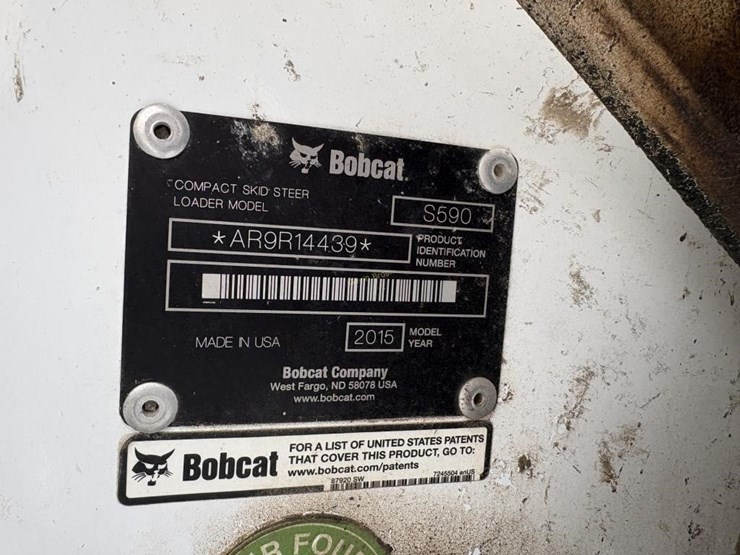2015-bobcat-s590-image-3