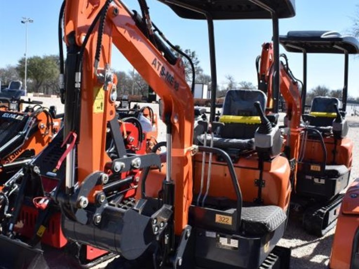 ats-me18-mini-excavator-(serial-#-2511145906xx)-image-1