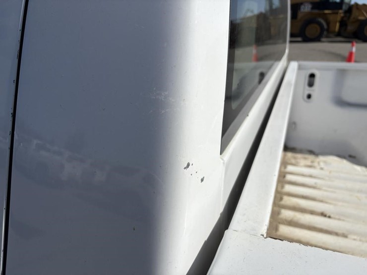 2011-chevrolet-colorado-image-28