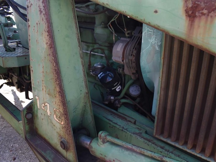 john-deere-2940-image-4