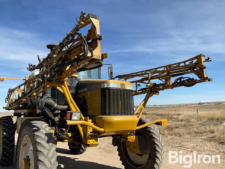 ag-chem-rogator-1254-image-11