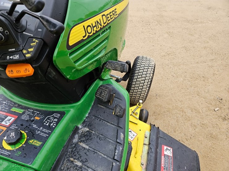 2011-john-deere-x724-image-14