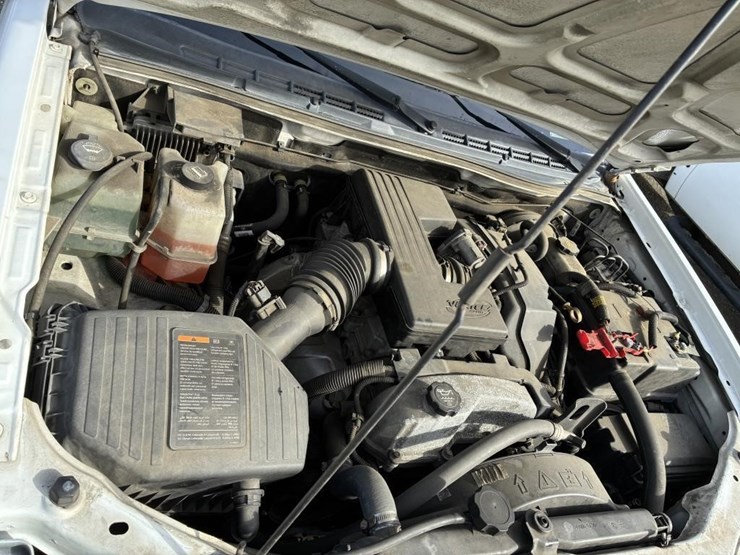 2011-chevrolet-colorado-image-7