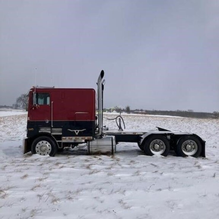 1983 Marmon 110P Cab Over Engine Semi Truck