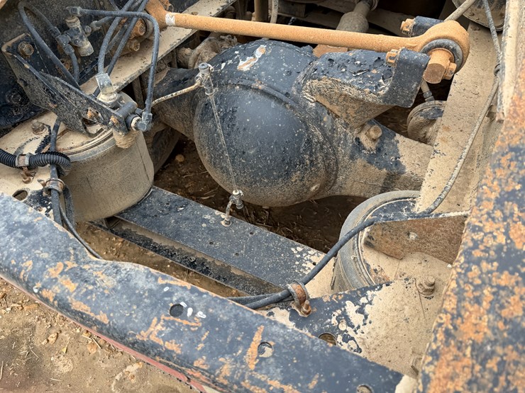 1996-international-9400-image-15