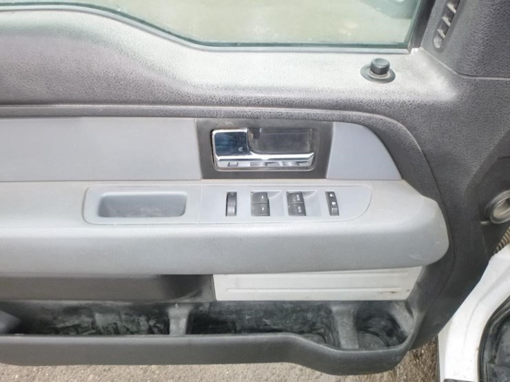 2012-ford-f150-image-13