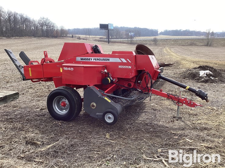 2016-massey-ferguson-1840-image-8