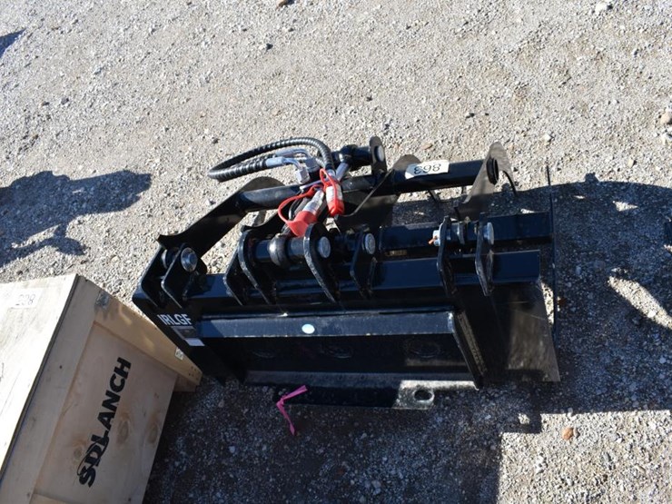 37"-mini-skid-steer-grapple-image-2