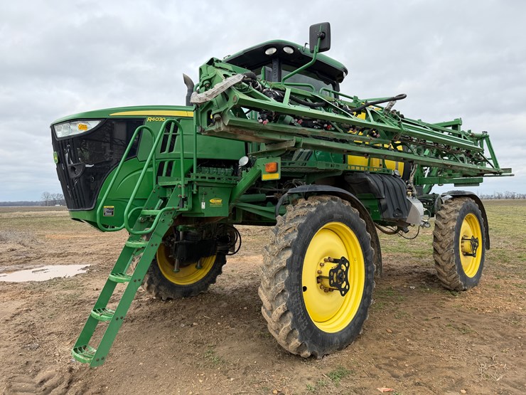 2015-john-deere-r4030-image-1