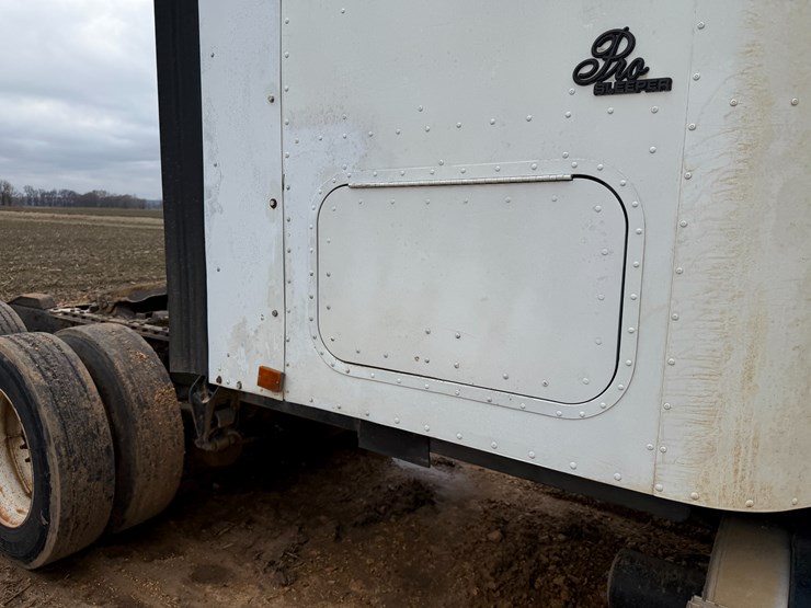 1996-international-9400-image-46