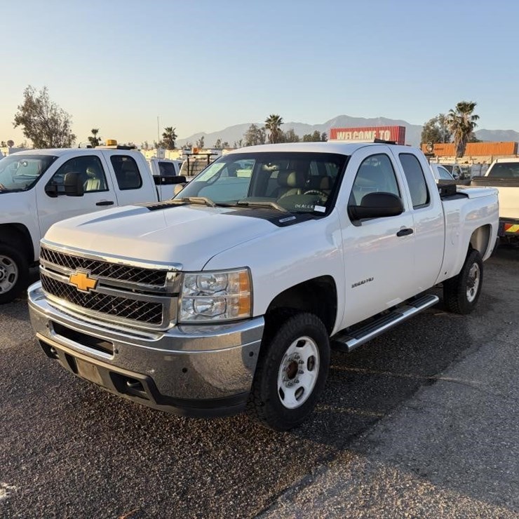 2013 CHEVROLET 2500