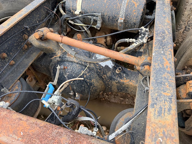 1995-cummins-m11-image-15