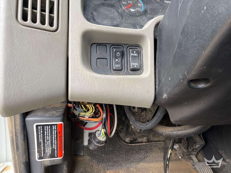 2010-international-durastar-4300-image-12