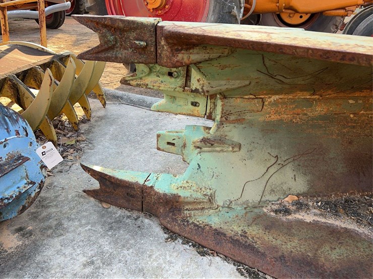 adco-28”-bucket-image-14