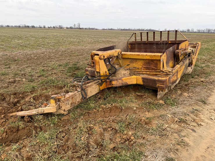 #38716-•-reynolds-8cf-dirt-pan-image-1