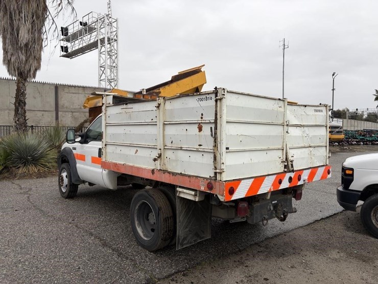 2007-ford-f450-image-4