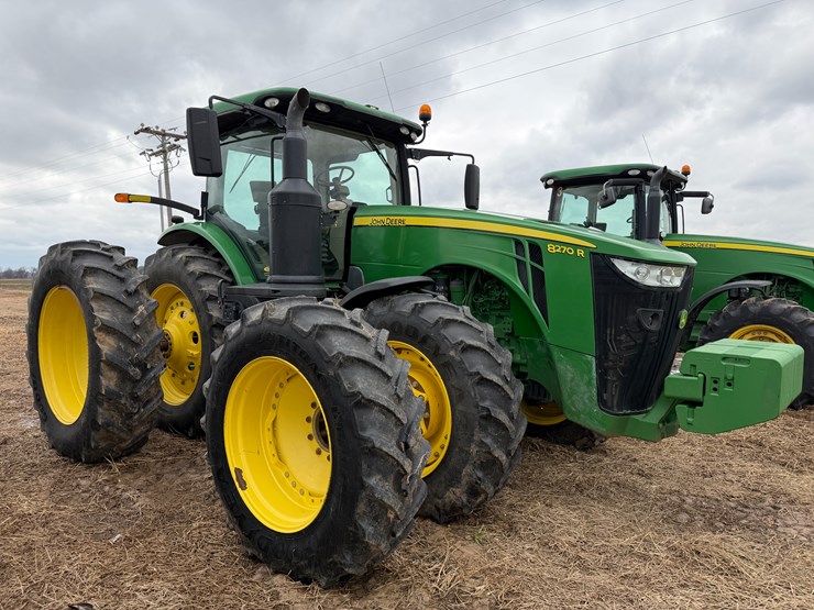 2017-john-deere-8270r-image-2