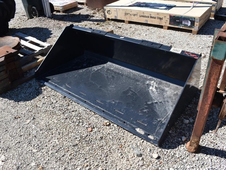 5'-skid-steer-bucket-image-1