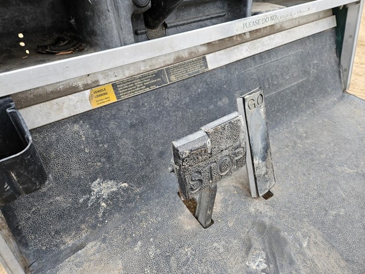 club-car-turf-2-image-10