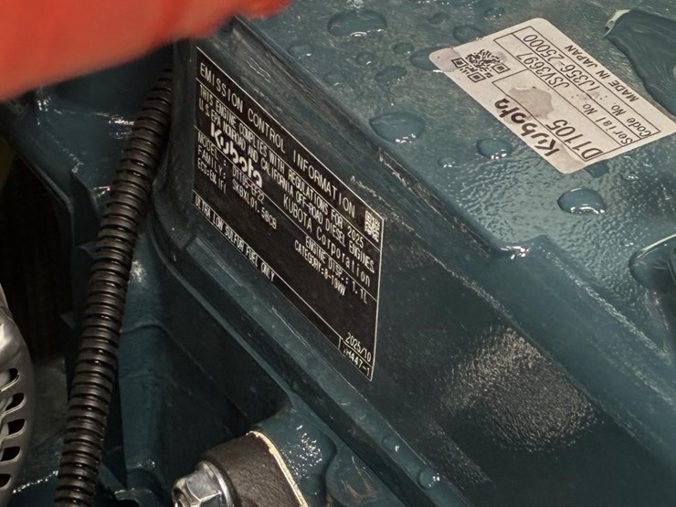 2025-sdlool-fv-skid-steer-loader-image-10