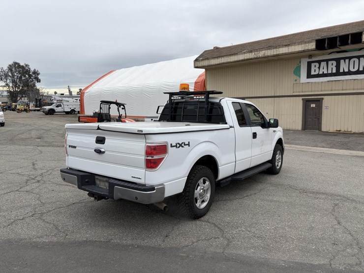 2011-ford-f150-xlt-image-3