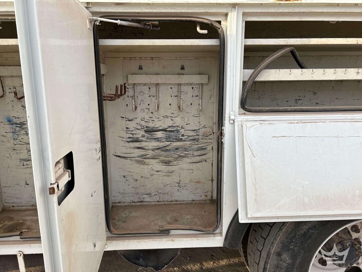 2004-international-durastar-4300-image-20