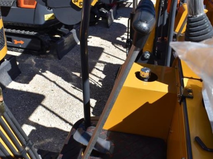 ats-rt15r-mini-excavator-(serial-#-25121634)-image-6