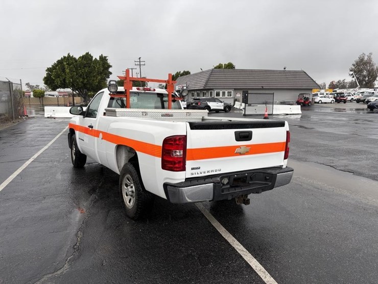 2009-chevrolet-silverado-1500-image-4