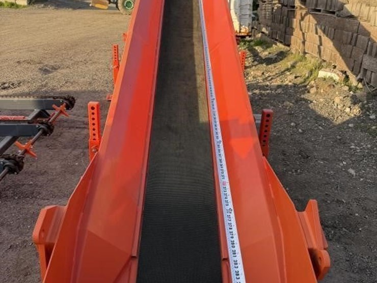 2024-multitek-24'-stacking-belt-conveyor-image-15