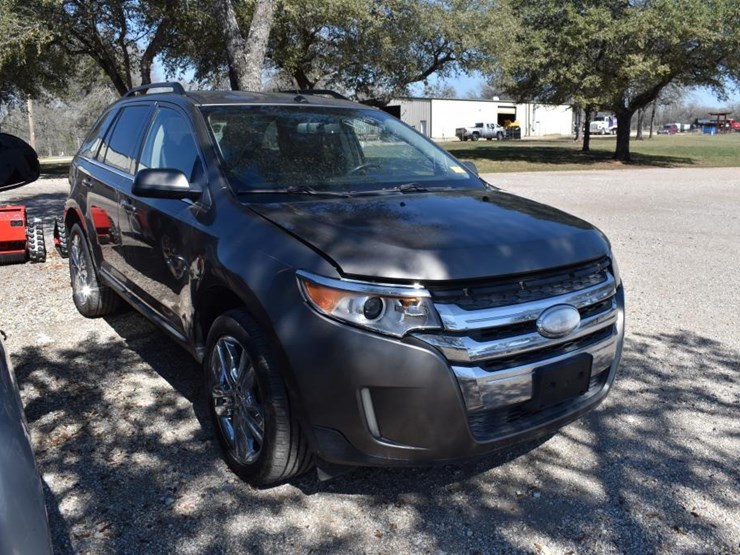 2012-ford-edge-image-2