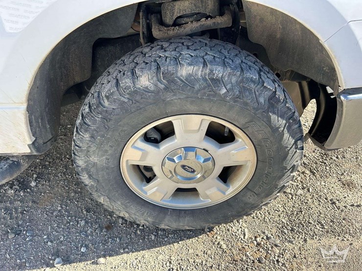 2014-ford-f150-image-25