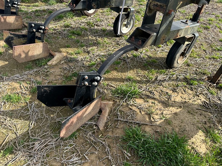 2000-landoll-2000-image-30