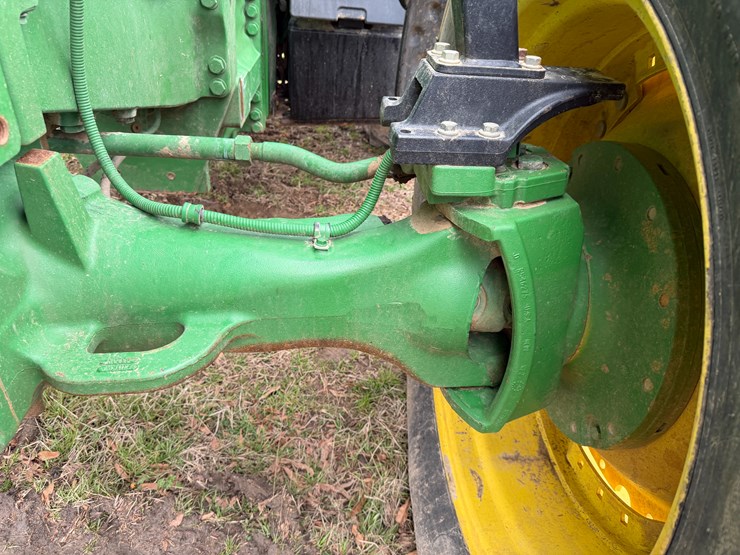 #38653-•-2017-john-deere-8270r-mfwd-tractor-image-18