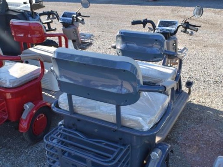 irgc40-3-wheel-electric-cart-(serial-#-25h25100637)-image-4