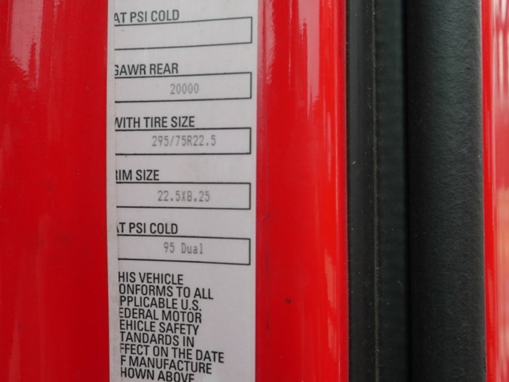 2016-kenworth-t680-image-35