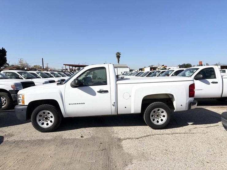 2011-chevrolet-1500-image-7