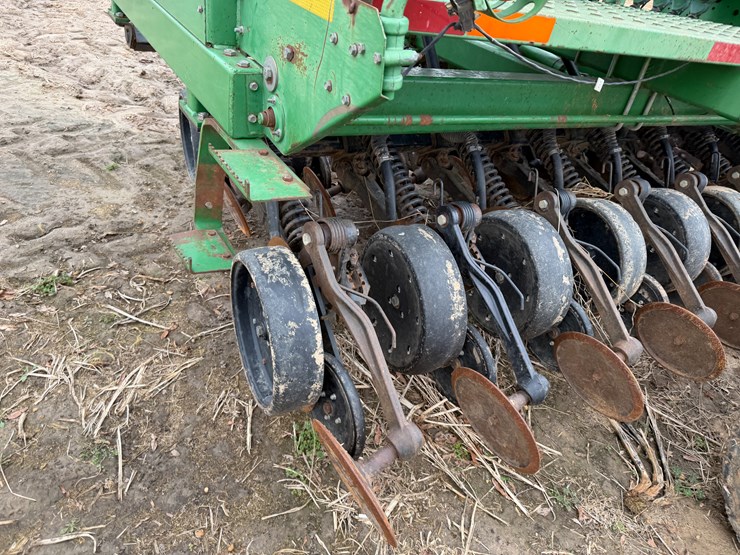 john-deere-1560-image-17